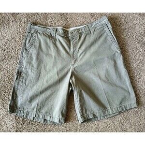 Columbia Cargo Shorts Men's Size 40 Green
